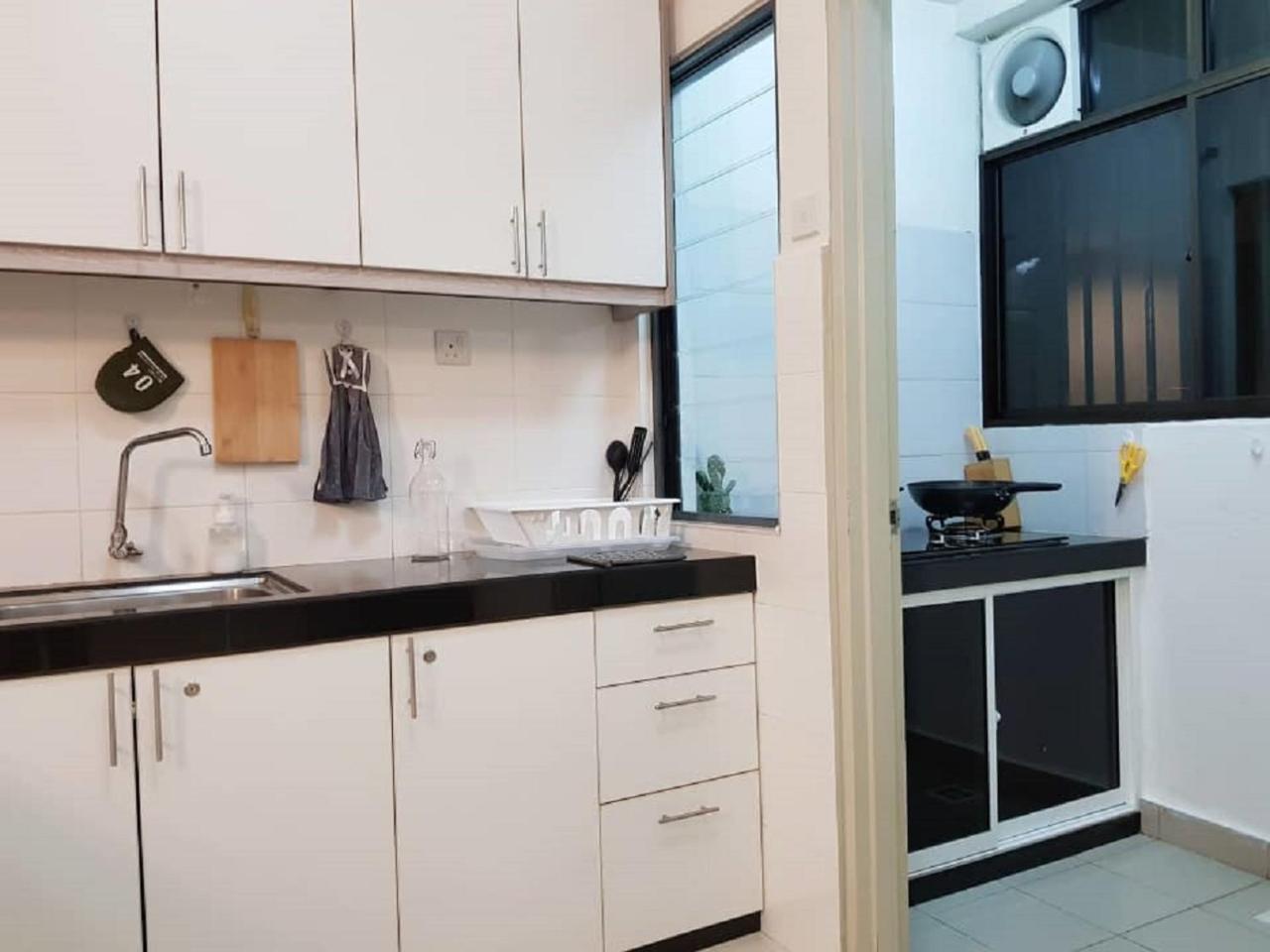 Puchong 8-12 Pax 5Min Lrt Cozy Apartment Ioi Mall Buitenkant foto