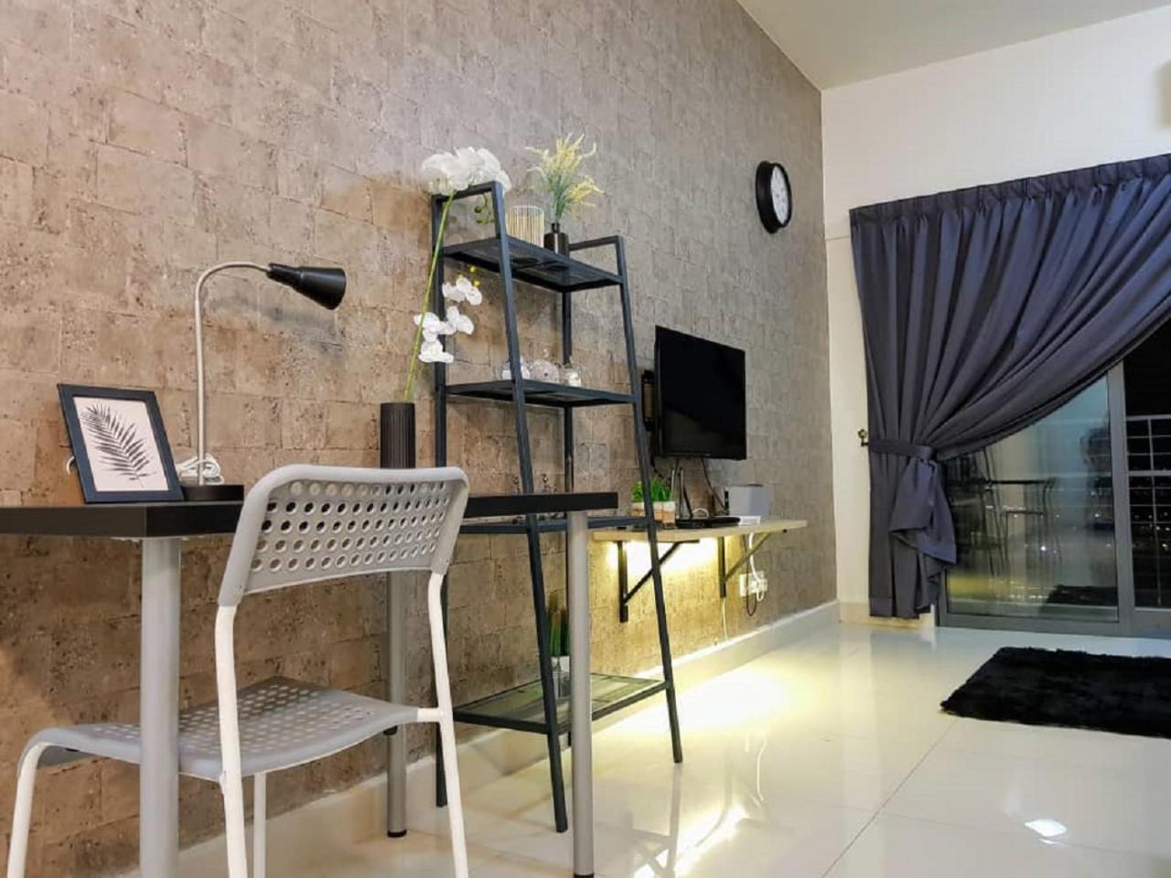 Puchong 8-12 Pax 5Min Lrt Cozy Apartment Ioi Mall Buitenkant foto